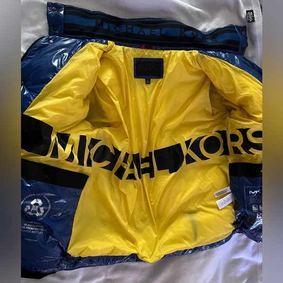 Michael Kors glossy blue puffer jacket men’s - Picture 3 of 6
